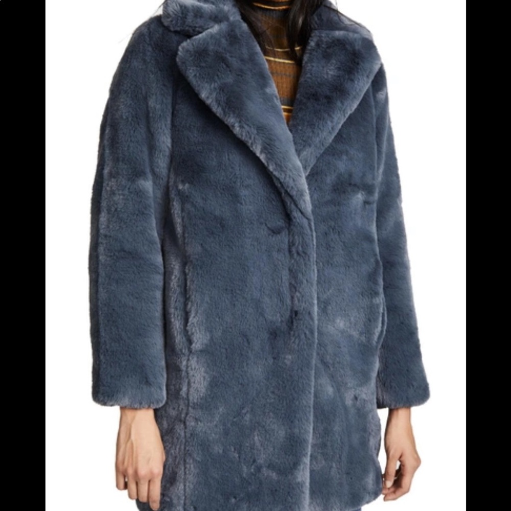 MKT: faux fur coat in blue denim. Size 40. NWT